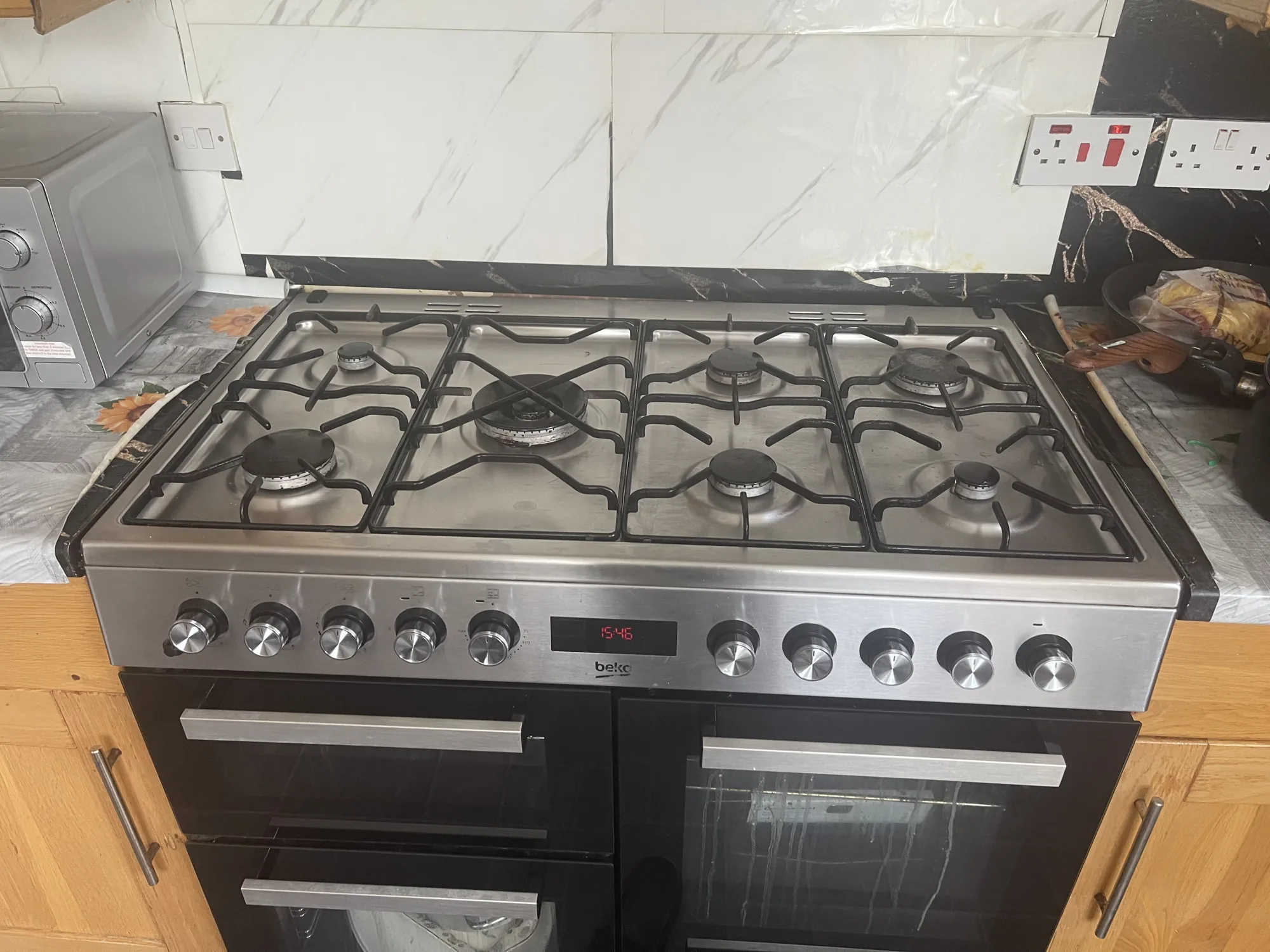 Gas Cookers & Hobs